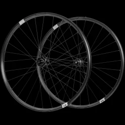 Crankbrothers Synthesis Gravel Alloy Front Wheel Best